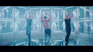 Junsu nhảy vũ đạo sexy ‘quậy tung cả thế giới’ với ca khúc gây nghiện