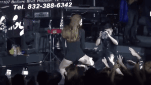 Hồ Ngọc Hà gay gắt sau clip nghi vấn ‘bị sàm sỡ vòng 3 tại Mỹ’