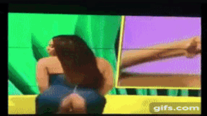 Lắc mông gợi cảm, sao truyền hình thực tế bất ngờ gặp ‘tai nạn' tế nhị