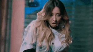 Minzy chính thức debut solo: Chỉ 3 phút 16 giây đã ‘ăn đứt’ 4 năm ở YG