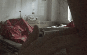 Thêm một cặp đôi trùm chăn 'mây mưa' trên giường bệnh khiến dân mạng dậy sóng