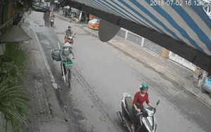 Clip những lần đi ẩu suýt bỏ mạng của 'thánh ninja' khiến người tham gia giao thông 'hú hồn'