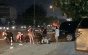 Giật chồng người khác, bồ nhí bị hội chị em đánh đập không nương tay ngay trước cửa khách sạn