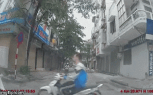 Liều lĩnh tạt đầu ô tô nhưng câu nói của cụ ông mới thật sự khiến nhiều người kinh ngạc