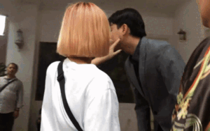 Cô gái số hưởng nhất Về Nhà Đi Con: Được độc quyền 'hôn' khiến Quốc Trường phải ngại ngùng