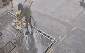 Đi giật cô hồn bằng xế xịn, thanh niên còn được khen vì một hành động