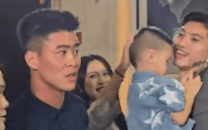 Doãn Hải My có hành động 'xin vía' của con trai Duy Mạnh - Quỳnh Anh cực dễ thương