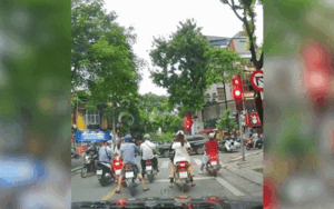 Diễn biến mới vụ phát hiện hành vi xấu của hai gã đàn ông trên phố Nguyễn Biểu