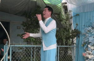 Nam danh ca 'nhảy đẹp nhất showbiz Việt' đi hát đám cưới miền Tây, ngoại hình tuổi 70 gây bất ngờ