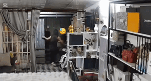 Cô gái ở nhà một mình đợi chồng, thanh niên lạ đòi vào nhà khiến ai cũng hãi hùng