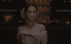 Đoạn clip 18 giây đủ để khẳng định đẳng cấp của Lưu Diệc Phi