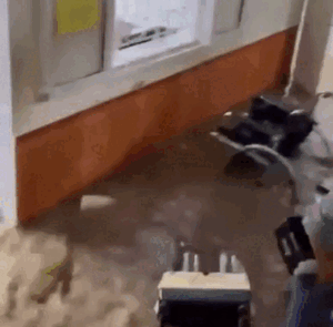 Xót xa hình ảnh bệnh viện ở Sơn La ngập trong nước lũ