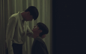 Nam ca sĩ thử sức với diễn xuất, gây tranh cãi dữ dội bởi loạt cảnh nhạy cảm trong phim