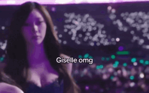 Nữ ca sĩ 2k 'gây bão' với body nóng bỏng tột độ