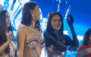 Nhan sắc xinh đẹp của hoa hậu Lào nhảy See Tình gây rần rần cõi mạng