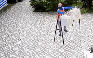 Clip: 8.5 triệu lượt xem nam shipper giao hàng cho khách ruột, có gì mà 'hot' đến vậy?