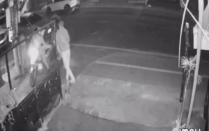 Clip: Người phụ nữ 58 tuổi ở Đà Lạt bị phục kích và hành hung dã man