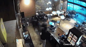 Xôn xao clip nam thu ngân bị thanh niên đánh gục khi nhắc nhở ngưng hút thuốc: Công an vào cuộc