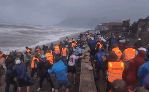 Hoàn lưu bão số 10 gây mưa lớn, thiệt hại ra sao?