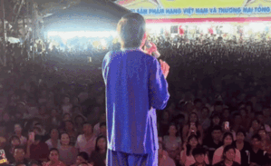 Nam nghệ sĩ số 1 showbiz Việt một thời nay đi hát hội chợ, phản ứng khán giả gây bất ngờ