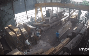39 giây trong xưởng gỗ khiến dân tình 'đứng ngồi không yên'