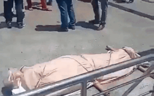 Thi thể người chết vì Covid-19 xếp hàng dài chờ hỏa táng ở Ấn Độ