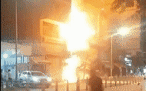 TP.HCM: Cháy dữ dội tại căn nhà bán giày dép ở quận Tân Phú khiến 1 người tử vong