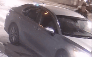 Bị sờ soạng lúc đang ngủ trong xe, cô gái nằm im vì tưởng bạn trai nhưng thất kinh khi choàng tỉnh