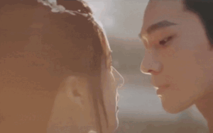 Thả Thí Thiên Hạ: Dương Dương và Triệu Lộ Tư hôn nhau ngọt ngào vẫn bị khán giả chê 'lệch pha'