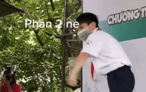 Clip: Nam sinh nhảy ngẫu hứng thu về 8,5 triệu view