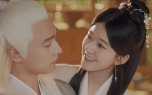 Thả Thí Thiên Hạ của Triệu Lộ Tư kết thúc nửa mùa, biên kịch bị mắng 'vuốt mặt không kịp'