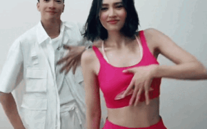 ST Sơn Thạch cùng Ninh Dương Lan Ngọc nhảy nhót: Nhan sắc lẫn vũ đạo của cặp đôi khiến netizen 'đổ gục'