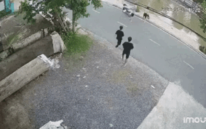 Mới tháo bột vì chấn thương sau tai nạn giao thông, nam sinh liều mình nhảy xuống sông cứu bé gái