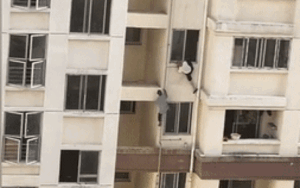 Nghẹt thở cảnh người hùng khiếm thính giải cứu cụ ông treo lơ lửng ngoài cửa sổ tầng 4