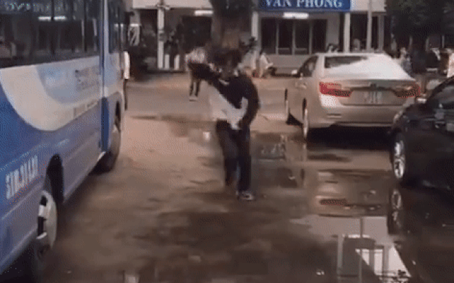 Nam sinh làm clip Tiktok 'gây bão' mạng xã hội: Có ai thấu hiểu nỗi niềm khi thiếu 0,1 điểm! Ảnh 2