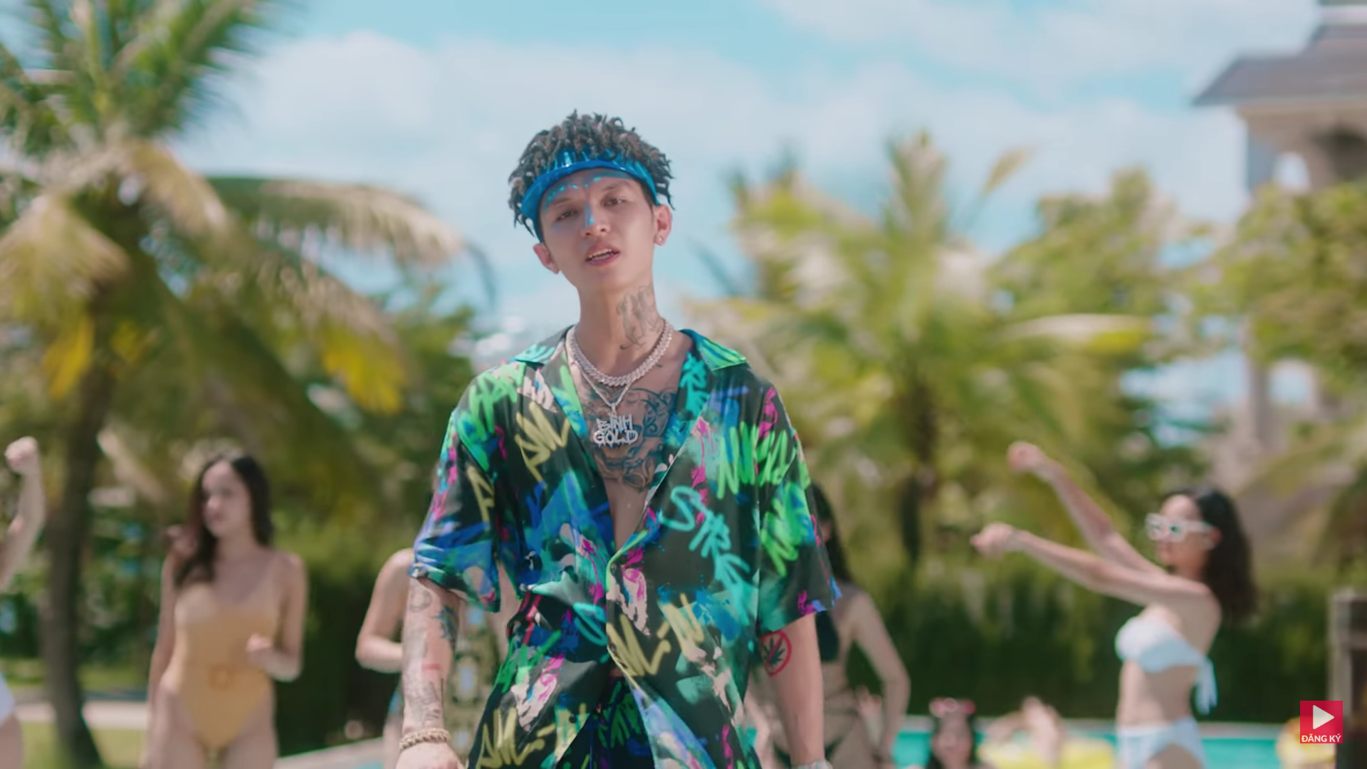 Lil Shady 'Bắt Tay' Bình Gold Tung Mv Ông Bà Già Tao Lo Hết