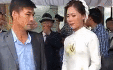 Clip: Cô dâu níu tay bố đòi ở lại, người bố 'an ủi' cực phũ nhưng lại được dân tình khen 'đáng yêu ghê' Ảnh 2