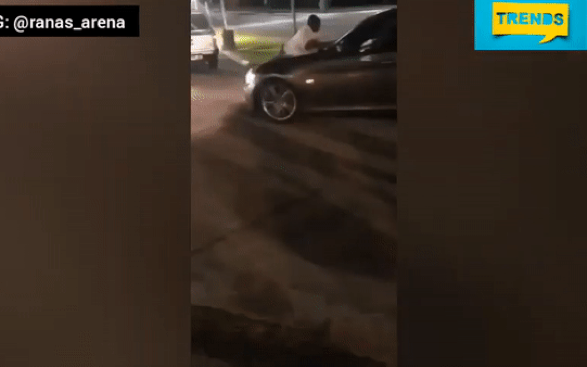 Người đàn ông bám trên nắp ca-pô, quyết đòi lại xe sang BMW từng tặng bạn gái sau khi chia tay Ảnh 2