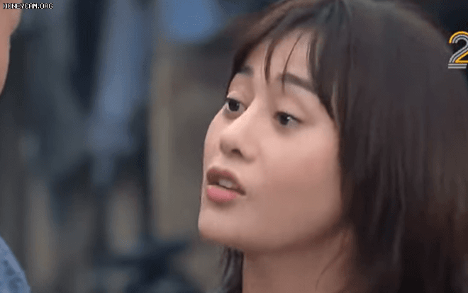 Tập 33 'Hương vị tình thân': Hết gọi nhau 'bà thím', 'ông chồng già' Phương Oanh còn dọa hôn Mạnh Trường Ảnh 2