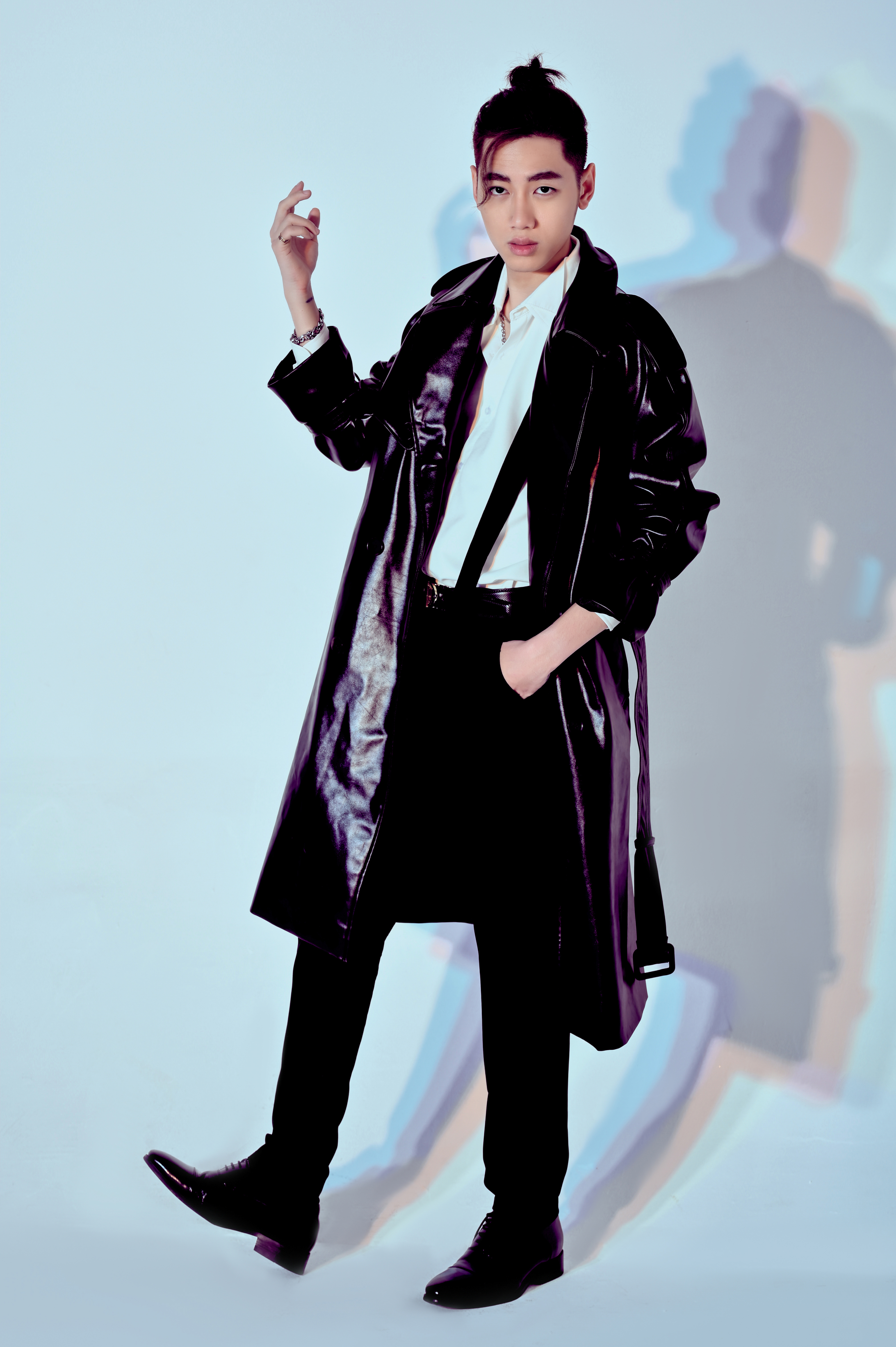 K-ICM: 'Tôi từng khóc lóc, cầu xin mẹ để được làm nhạc' Ảnh 4