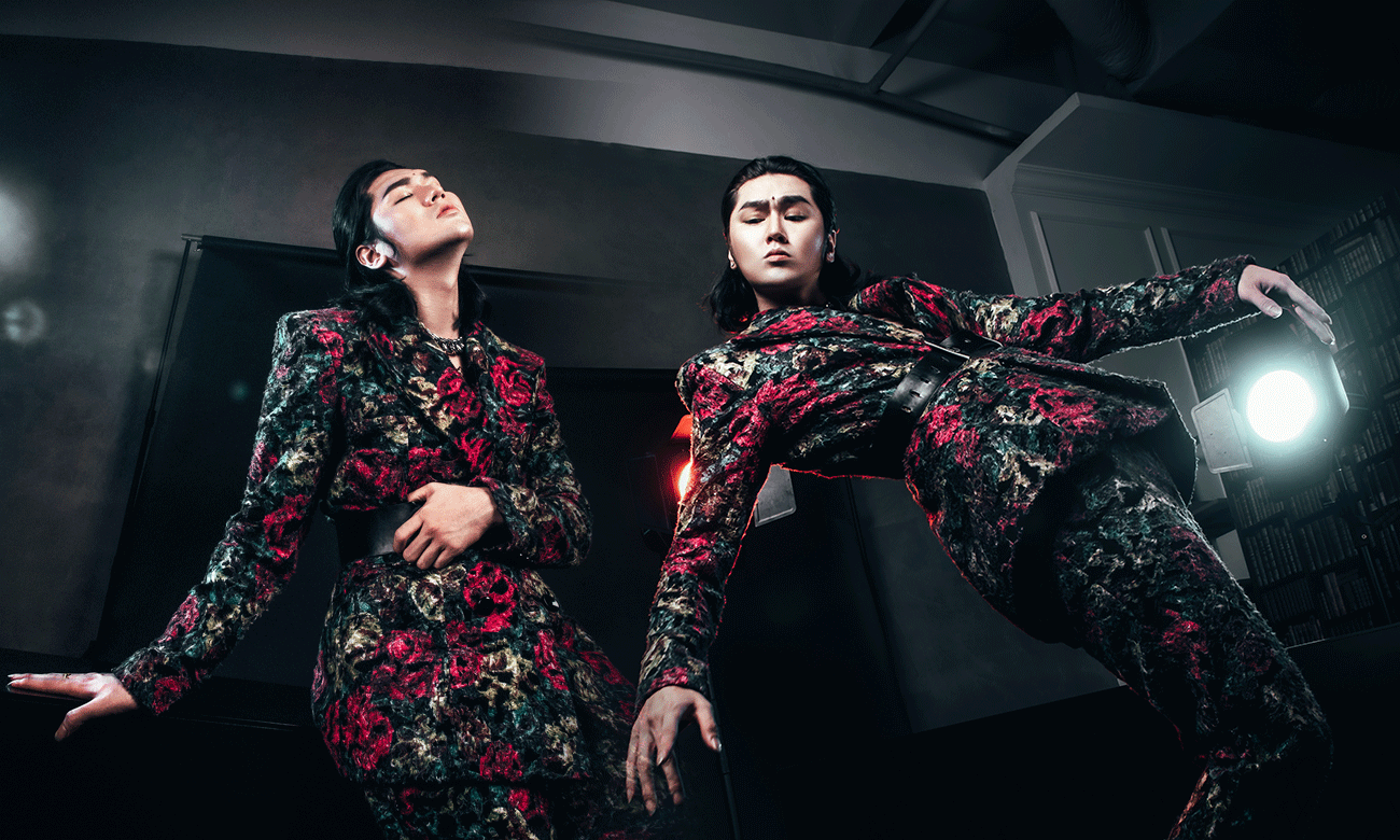 Siêu mẫu nam tóc dài đốn tim fan nữ với tạo hình high fashion ma mị, cầu mong dịch Coivd qua nhanh Ảnh 2