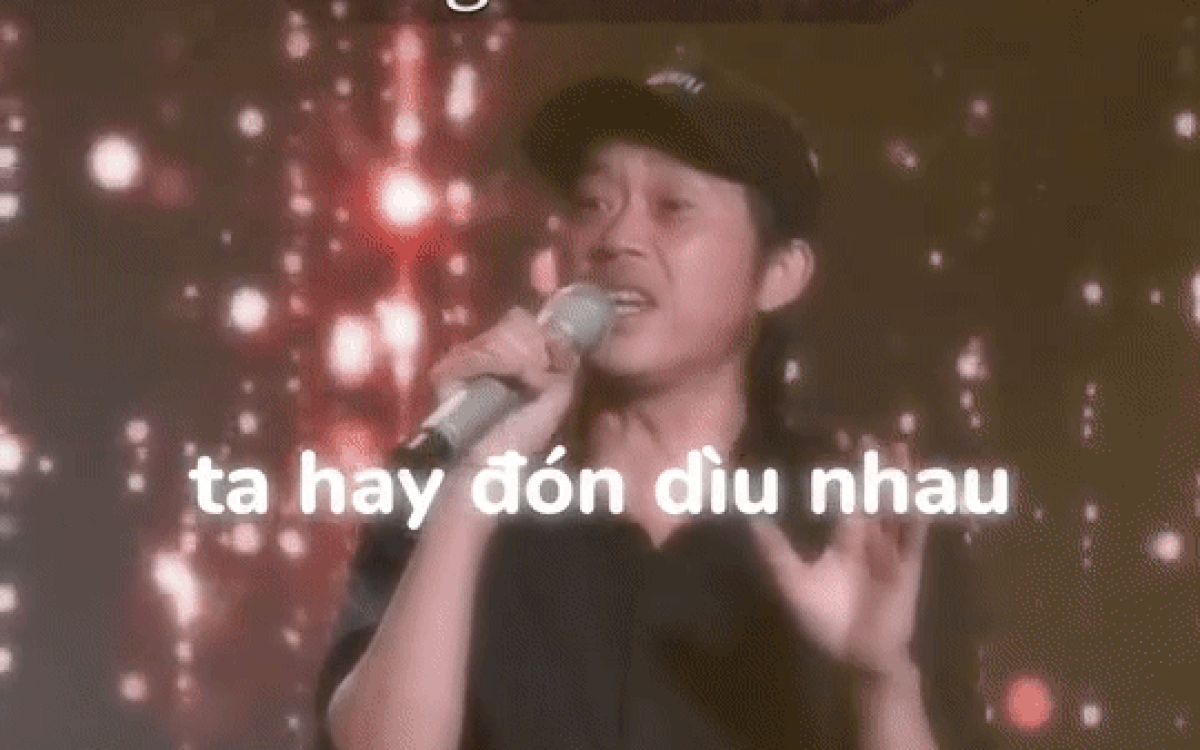 Dân tình trầm trồ clip Hoài Linh hát live lên nốt cao cực mượt không thua gì ca sĩ Ảnh 2