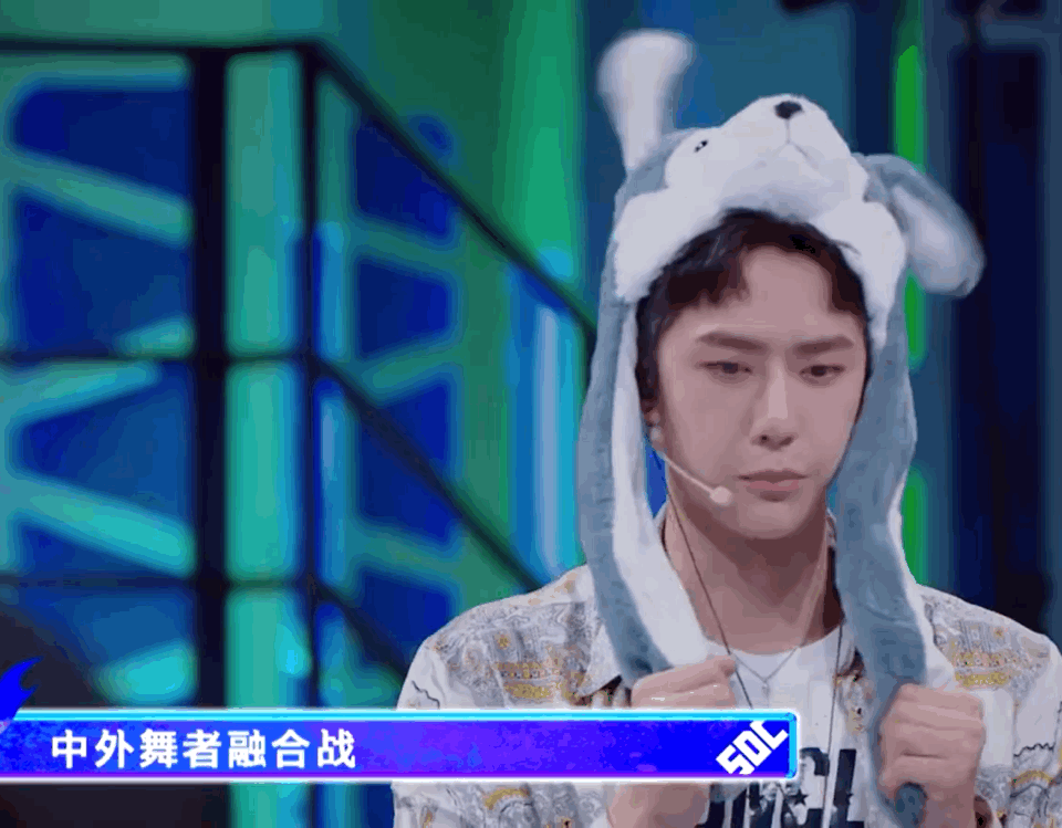 Lay và Vương Nhất Bác cùng nhảy krump: Một chín, một mười! Ảnh 2