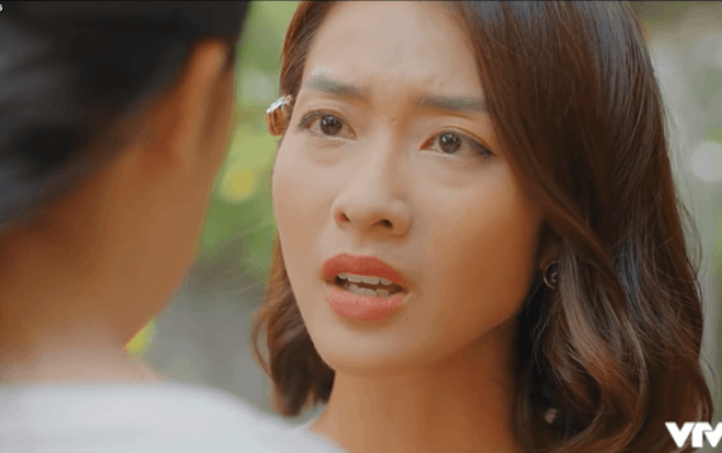 Tập 42 '11 tháng 5 ngày': Tình cũ của Thanh Sơn liên tục cà khịa tình mới, Khả Ngân đã biết hết bí mật Ảnh 2