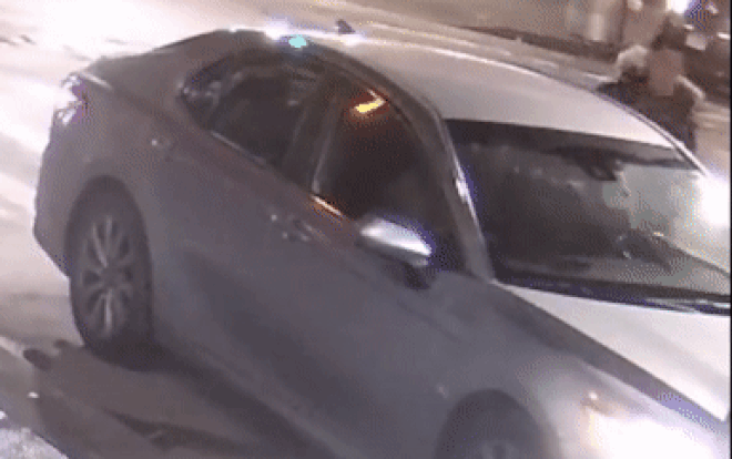 Bị sờ soạng lúc đang ngủ trong xe, cô gái nằm im vì tưởng bạn trai nhưng thất kinh khi choàng tỉnh Ảnh 2