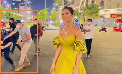 Dân tình xôn xao với khoảnh khắc H'Hen Niê được tình cũ chăm sóc
