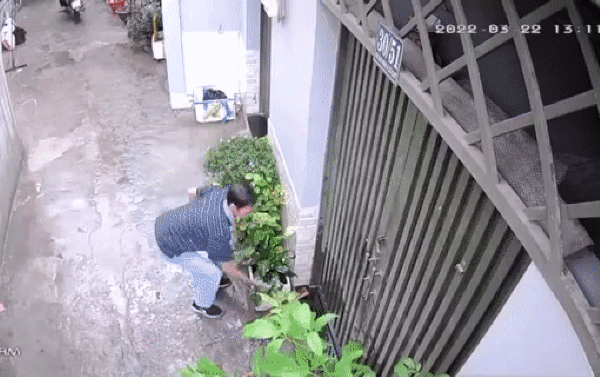 Gã đàn ông châm lửa đốt nhà chị họ đã bị bắt sau 1 tháng bỏ trốn Ảnh 2