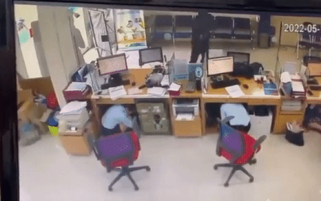 Lời khai của nghi phạm cướp ngân hàng 'hụt' ở Hải Phòng: Do nợ nần nên vào cướp tiền Ảnh 2