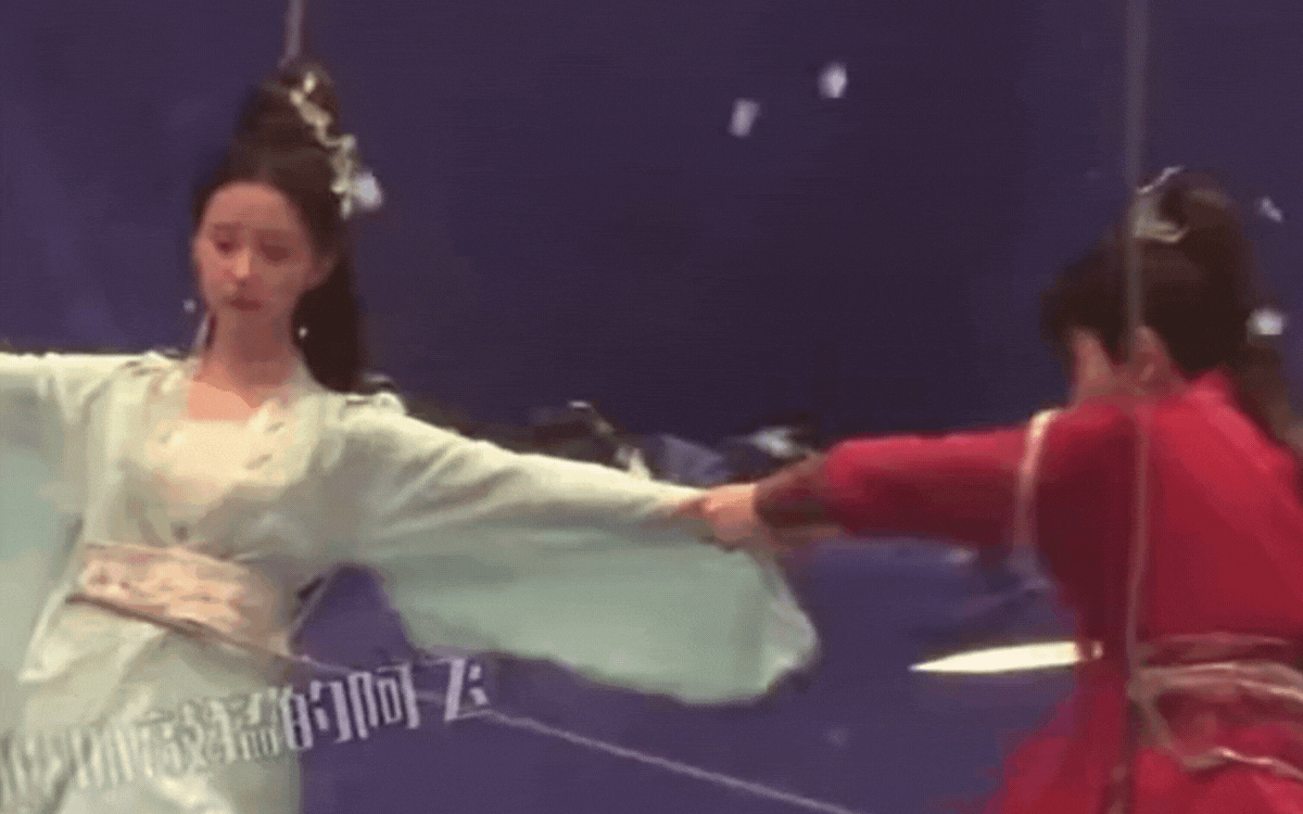 Thành Nghị và Trần Đô Linh đối diễn trong Liên Hoa Lâu, khán giả bất ngờ khen có cảm giác cặp đôi Ảnh 2