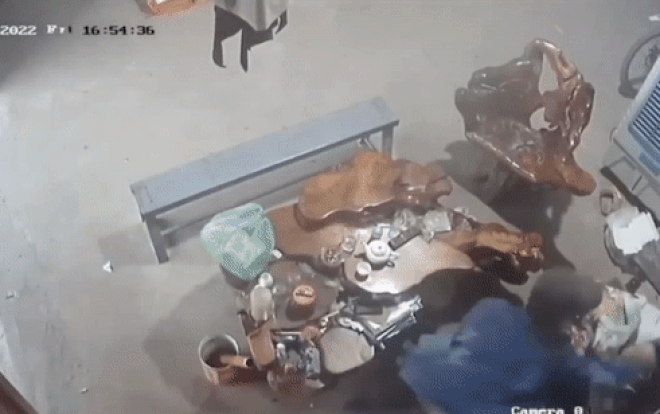 Gã đàn ông 'xuống tay' với chủ tiệm tạp hóa cướp tài sản và cái kết cho kẻ liều lĩnh Ảnh 2